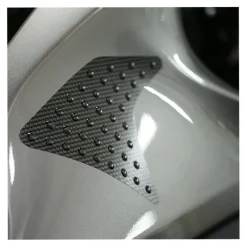 Tank Grips Bumps